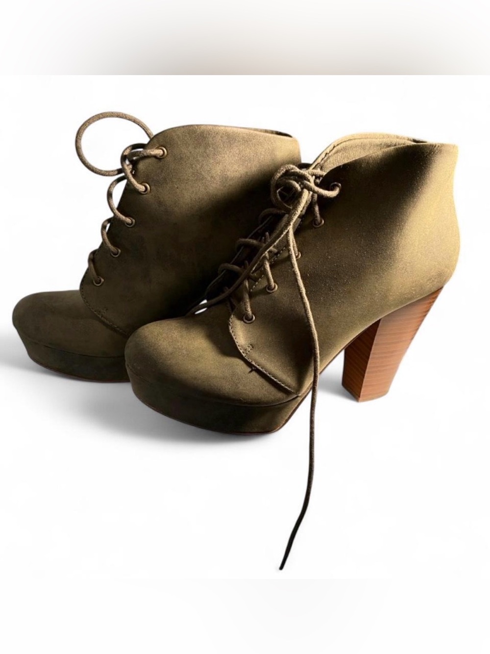 Soda Olive Lace-Up Platform Ankle Boots
